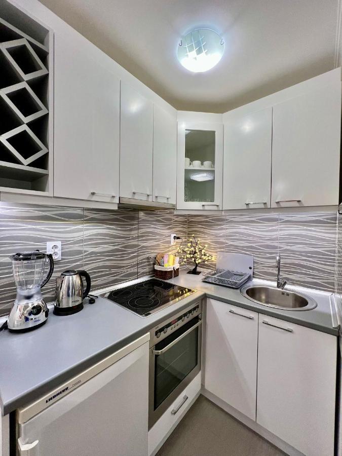 Prestige Apartment 3 Нови-Сад Экстерьер фото